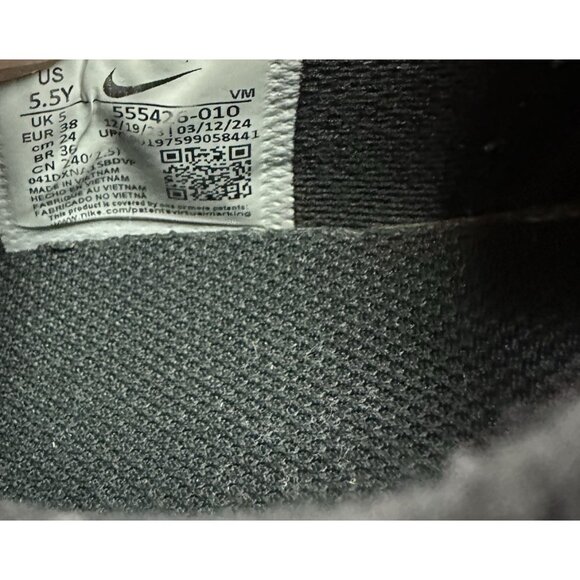 Nike Air Max 2013 GS Triple Black Athletic Shoes Sneakers GS Sz 5.5Y 555426-010 - Picture 10 of 10